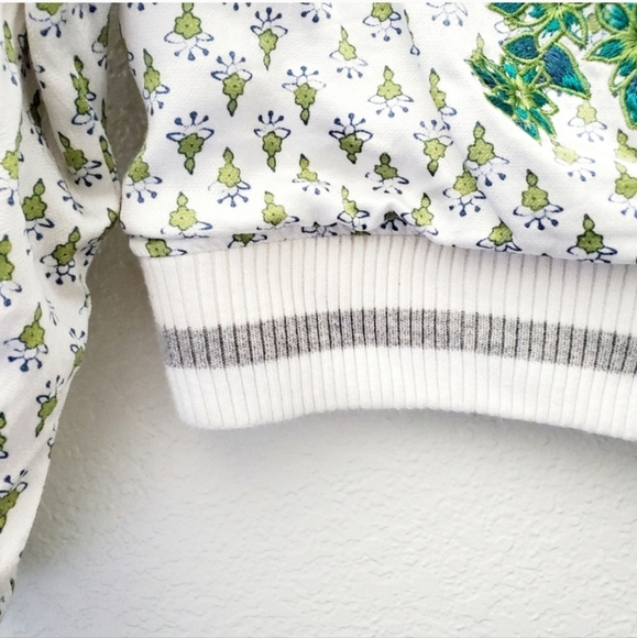 Anthropologie TINY Editions Amber Boho Floral Embroidered Bomber Jacket White SM - Picture 11 of 14